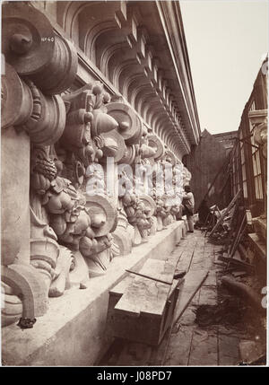 Louis-Emile Durandelle, Le Nouvel Opéra de Paris (Skulptur Ornementale) Stockfoto