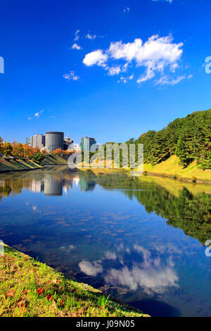 Sakurada-Bori Wassergraben des ehemaligen-Edo-Burg Sakuradamon Chiyoda Tokio Japan Stockfoto