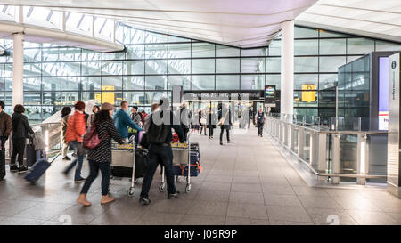 Terminal 2 Flughafen Heathrow-London Stockfoto