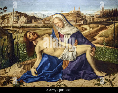 Das „Pietà Martinengo“ von Giovanni Bellini ist ein spätgotisches Gemälde in der Galleria Dell'Accademia in Venedig. Dieses Stück ist bekannt für seine emotionale Intensität, in der die Jungfrau Maria um den Leib Christi trauert. Bellinis Verwendung lebendiger Farben und feiner Details ist ein Beispiel für seine Meisterschaft in der Darstellung religiöser Themen. Stockfoto