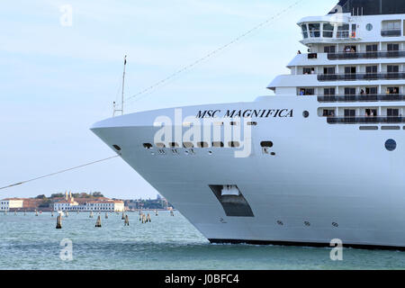 Kreuzfahrtschiff MSC Magnifica Stockfoto