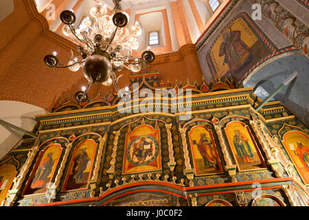 Ikonostase im Inneren der Basilius Kathedrale, UNESCO-Weltkulturerbe, Moskau, Russland Stockfoto