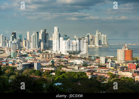 Blick über Panama-Stadt aus El Ancon, Panama, Mittelamerika Stockfoto