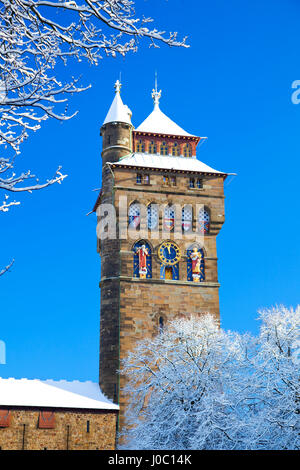 Cardiff Castle im Schnee, Cardiff, Wales, UK Stockfoto