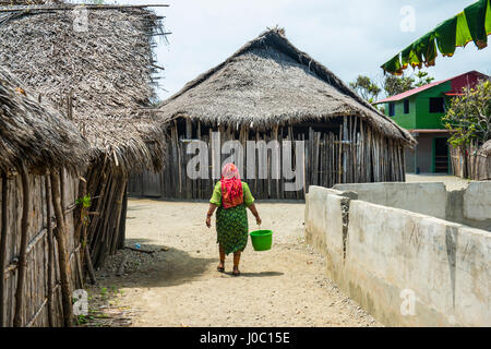 Lokalen Kuna-Frau, Achutupu, San Blas Inseln, Kuna Yala, Panama, Mittelamerika Stockfoto