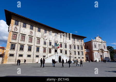 Des Ritters Palast und die Kirche des Heiligen Stephan The Knights, Piazza dei Cavalieri, Pisa, Toskana, Italien Stockfoto