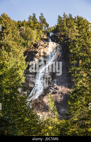 Wasserfall, Shannon Falls Provincial Park, Squamish, British Columbia, Kanada Stockfoto