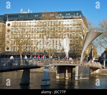 Pero-Brücke und das Hotel Bristol. St Augustine erreichen, Hafen von Bristol, Bristol. Stockfoto