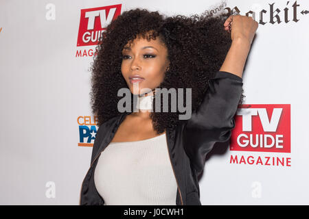 Chicago, Illinois, USA. 10. April 2017. Yaya DaCosta abgebildet wie TV Guide Magazine Cover-Stars, Taylor Kinney, Jesse Spencer und Chicago Fire am RockIt in Chicago, Illinois am 10. April feiert. 2017 Credit: Cindy Barrymore/Medien Punch/Alamy Live-Nachrichten Stockfoto