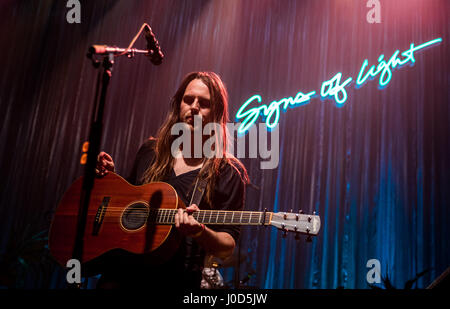 Las Vegas, Nevada, USA. 11. April 2017. Der Kopf und das Herz im Konzert in Brooklyn Bowl in Las Vegas, Nevada am 11. April 2017. Bildnachweis: Erik Kabik Fotografie/Medien Punch/Alamy Live-Nachrichten Stockfoto