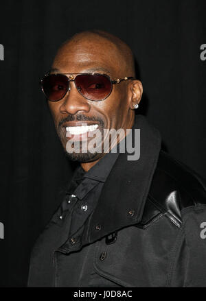 Charlie Murphy im Bild bei der Premiere von "Unsere Familie Hochzeit" im Loews Lincoln Square in New York City, 9. März 2010 Credit: RTNRDRoe/MediaPunch Stockfoto