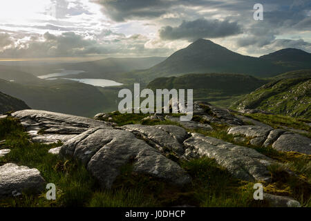 Lough Nacung obere, Dunlewy Lough, Errigal und Mackoght über die vergifteten Glen, aus Crockfadda, Derryveagh Mountains, County Donegal, Irland Stockfoto