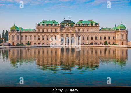 Schöne Aussicht auf Schloss Schönbrunn in Wien, Österreich. Stockfoto