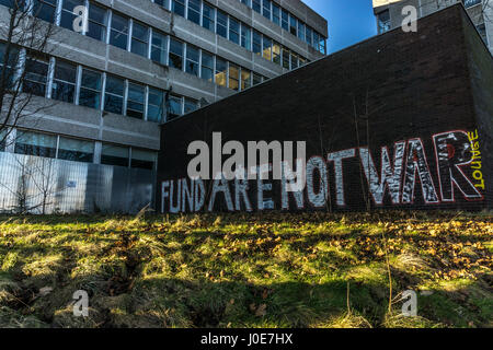 Kirklees Hochschule (ehemals Fachhochschule) auf Castigate, Huddersfield. Die Website wird jetzt aufgegeben Sanierung erwartet, nachdem das Kollegium verschoben. Stockfoto