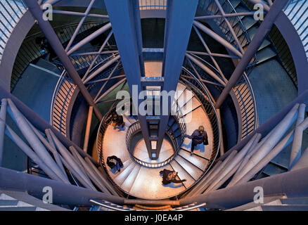 Treppe an der u-Bahn Haltestelle Reinoldikirche, Dortmund, Ruhr District, North Rhine-Westphalia, Deutschland Stockfoto