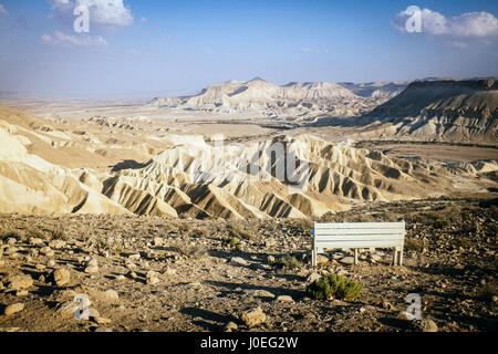 Der Negev-Wüste ist eine Wüstenregion befindet sich im Süden Israels und deckt mehr als die Hälfte des israelischen Territoriums. Stockfoto