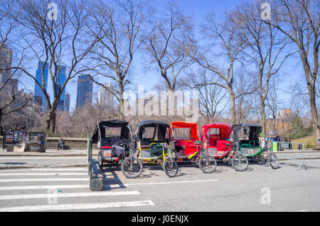 Central Park Rikschas, New York City (NYC) Stockfoto