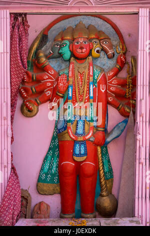 Panchmukhi Hanuman-Statue, fünfgesichtige Hanumana, Banaras, Benaras, Varanasi, Uttar Pradesh, Indien, Asien, Asiatisch, Indischer Panchmukha Hanuman Stockfoto