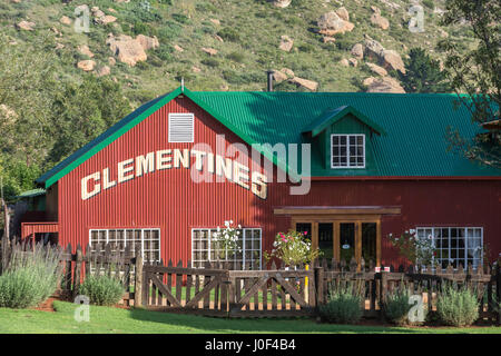 Clementinen-Restaurant und Bar, Ecke Van Zyl & Church Street, Clarens Stockfoto