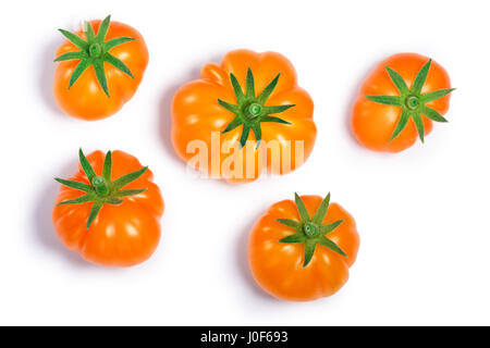 Gelbe gerippte Heirloom Tomaten (Solanum Lycopersicum var. Togorific). Schneidepfade, Schatten getrennt, Top Aussicht Stockfoto