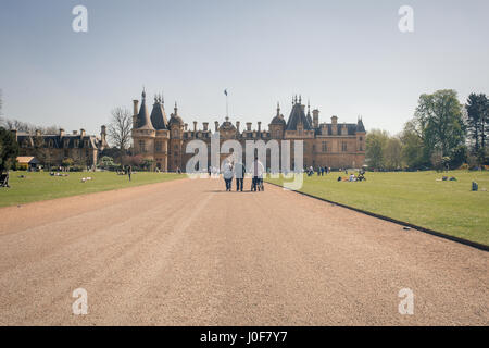 Waddesdon Manor ist ein Landhaus im Dorf Waddesdon, in Buckinghamshire, England. Es befindet sich in Aylesbury Vale Stockfoto