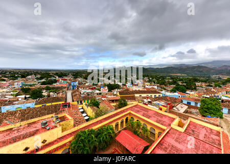 Blick über die Altstadt von Trinidad, Kuba, ein UNESCO-Weltkulturerbe. Stockfoto