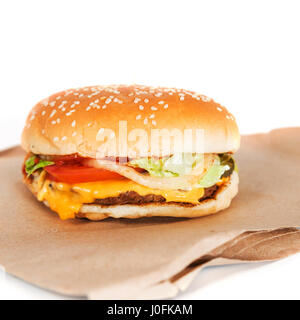 Burger ungesunde Lebensmittel auf einer Liste von Papier Stockfoto