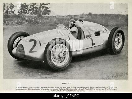 Tazio Nuvolari, montiert auf einem D Typ Auto-Union mit 3-Liter, 12 Zylinder, 450 PS Heck Motor Stockfoto