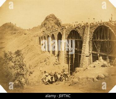 Die Umkehr Station Viadukt; und Batterie Hill schneiden; bei 11 1/4 Meilen Stockfoto