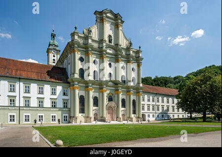 Barocke Klosterkirche Mariä Himmelfahrt, St. Maria, Kloster Fürstenfeld, Fürstenfeldbruck, Bayern, Oberbayern Stockfoto