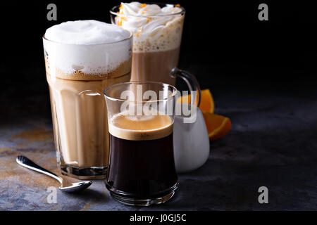Kaffee Latte, schwarz Espresso und Kaffee nach Wiener Art Stockfoto