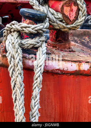 Festmacher Seil Detail im Norden Carr Feuerschiff City Quay Dundee Schottland Stockfoto