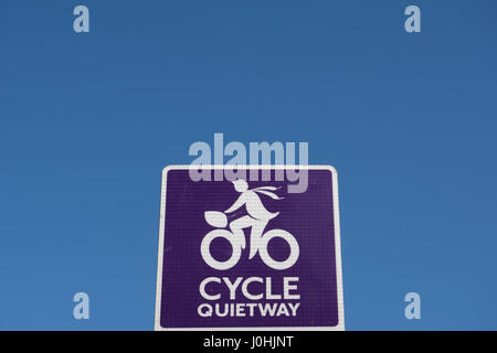 Zyklus Quietway Zeichen, Kingston nach Themse, Surrey, england Stockfoto