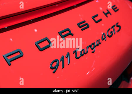 Genf, Schweiz - 7. März 2017: Porsche 911 Targa 4 GTS Sportwagen auf der 87. Genfer Autosalon vorgestellt. Stockfoto