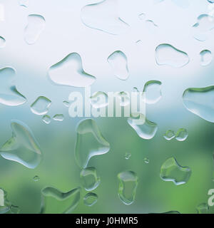 Wassertropfen auf Glas, Natur, Regen, realistisches 3D-Rendering Stockfoto