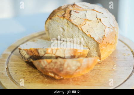 Frischen Laib Weißbrot Stockfoto