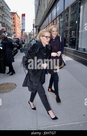 Rupert Grint und Gillian Anderson auf AOL bauen mit: Rupert Grint, Gillian Anderson wo: Manhattan, New York, Vereinigte Staaten, wann: 14. März 2017 Stockfoto