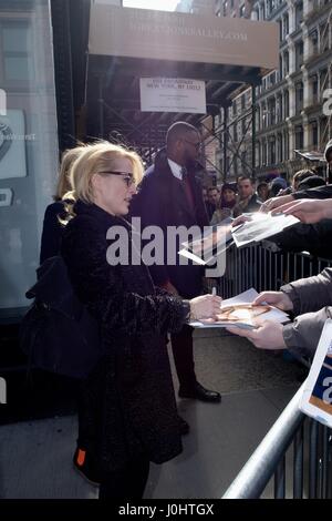 Rupert Grint und Gillian Anderson auf AOL bauen mit: Rupert Grint, Gillian Anderson wo: Manhattan, New York, Vereinigte Staaten, wann: 14. März 2017 Stockfoto