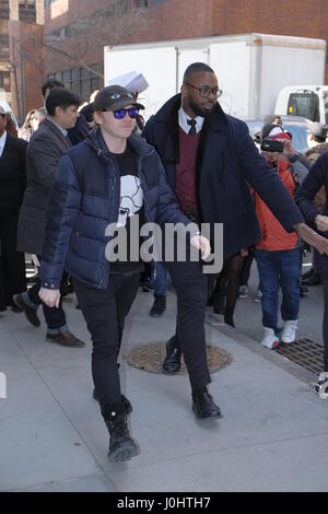 Rupert Grint und Gillian Anderson auf AOL bauen mit: Rupert Grint, Gillian Anderson wo: Manhattan, New York, Vereinigte Staaten, wann: 14. März 2017 Stockfoto