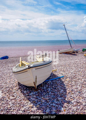 Boot am Strand Stockfoto