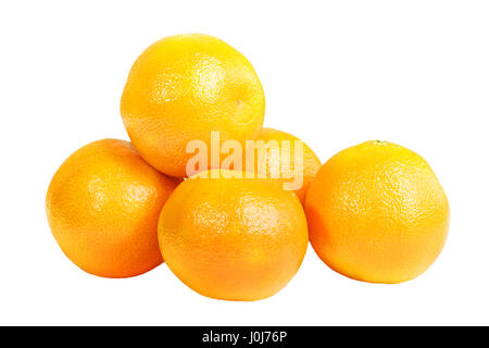 Stapel von Mandarinen auf dem weißen Hintergrund platziert Stockfoto