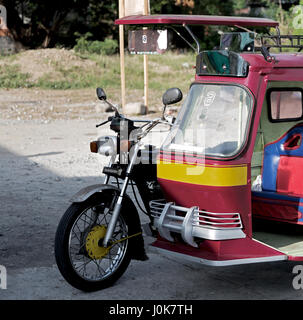 in Asien Philipphines die typischen Tuk Tuk Motorrad für Touristen Stockfoto