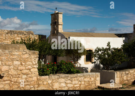 Kloster in Aptera, eine antike Stadt in West-Kreta aus dem 7. Jahrhundert v. Chr. erbaut und zerstört in 824 AC. Stockfoto
