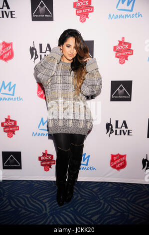 Sängerin Becky G besucht The Salvation Army The Red Wasserkocher Rockkonzert am Microsoft-Theater am 5. Dezember 2015 in Los Angeles, Kalifornien. Stockfoto