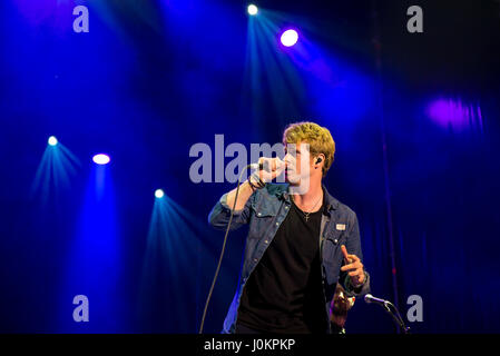 MADRID - SEP 10: Kodaline (Band) führen im Konzert beim Dcode Music Festival am 10. September 2016 in Madrid, Spanien. Stockfoto