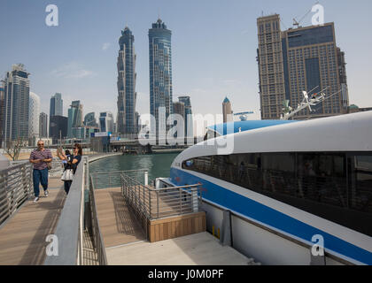 Wasser-Taxi-Station, Business Bay Marine Transport Station, Dubai, Vereinigte Arabische Emirate. Stockfoto