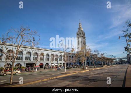 San Francisco Ferry Building in Embarcadero - San Francisco, Kalifornien, USA Stockfoto