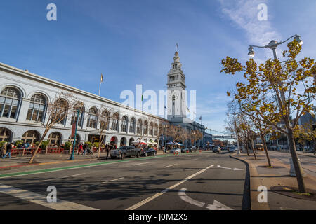 San Francisco Ferry Building in Embarcadero - San Francisco, Kalifornien, USA Stockfoto