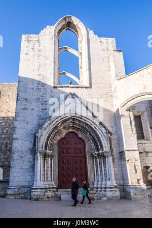 Lissabon, PORTUGAL - 19. Januar 2017: Kloster von unserer lieben Frau vom Berge Karmel (Portugiesisch: Convento da Ordem do Carmo) in Lissabon, Portugal. Stockfoto