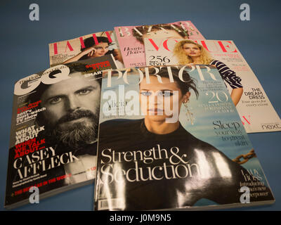 Luxus UK Magazine, Vogue, GQ, Harpers Bazaar, Porter, Tatler, Stockfoto